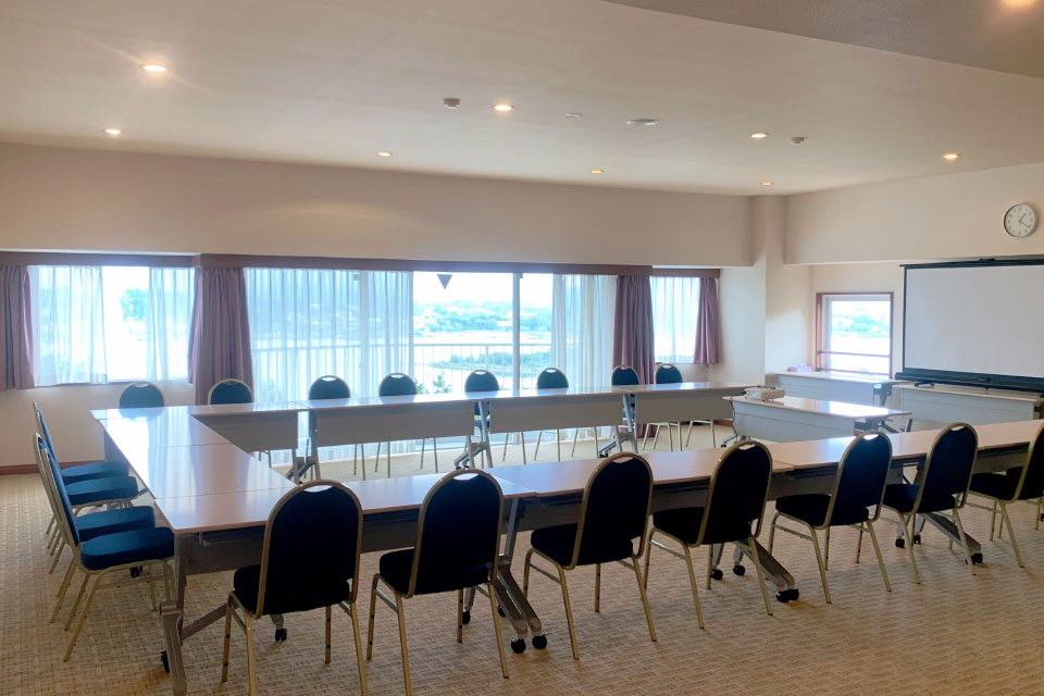 勉強合宿・ミーティングルーム